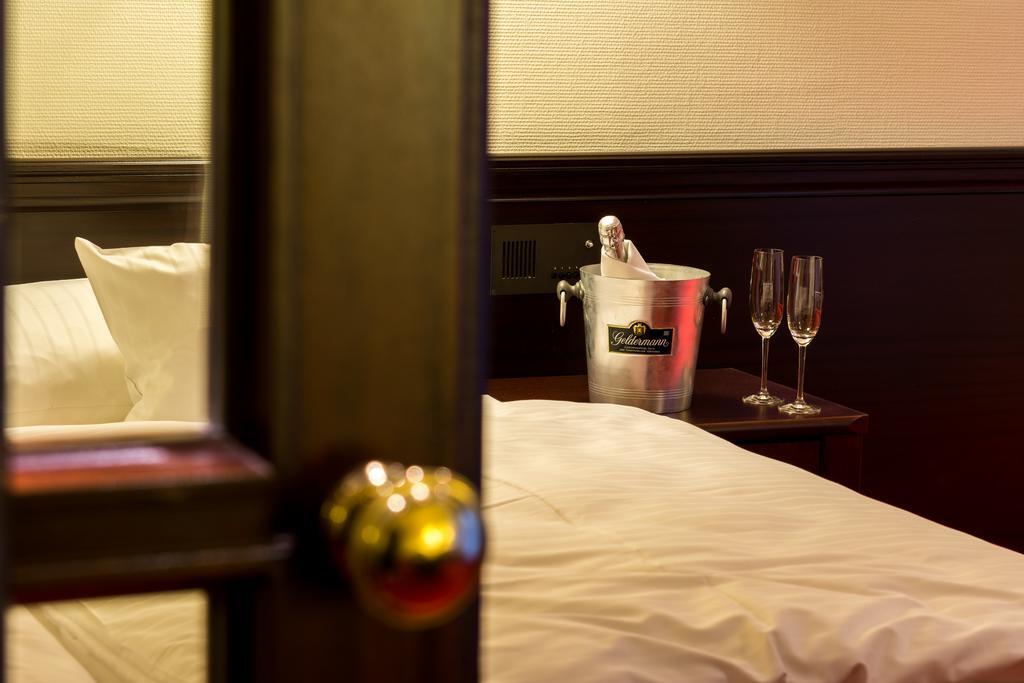 Sachsenwald Hotel Reinbek Kültér fotó